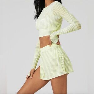 Alo Yoga Mesh Gingham Crop / iced green tea